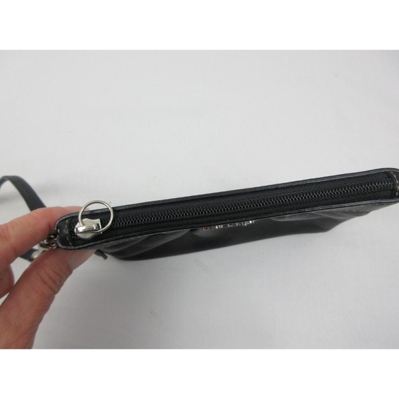 COACH Wristlet - Pebble Leather Black Zipper Top Pre-owned - Picture 6 of 7